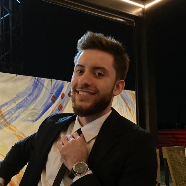 Fernando Oliveira, estrategista de produtos digitais e tecnologia